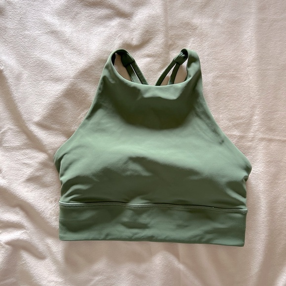 Lululemon high neck Energy bra (size 6) **DISCONTINUED** - Picture 1 of 3